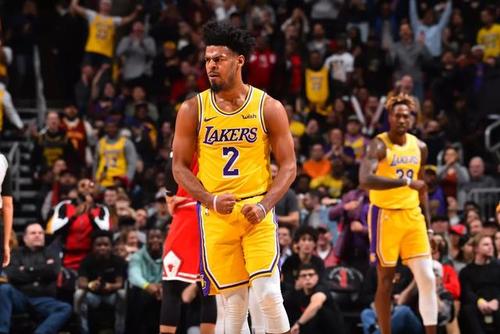 湖人3比1勇士库里最后一攻,湖人vs勇士集锦库里3加一