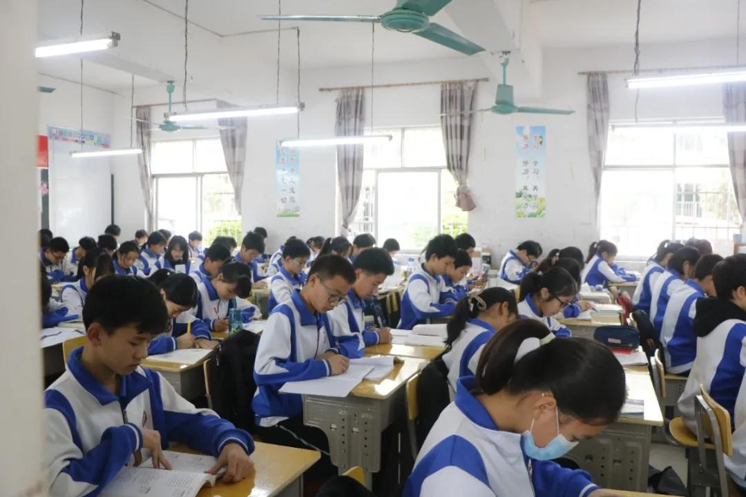 港北一中地图位置,港北一中能寄信吗