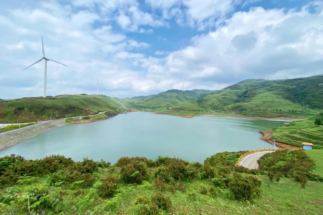 夏天去避暑穿什么,夏天要去哪里避暑