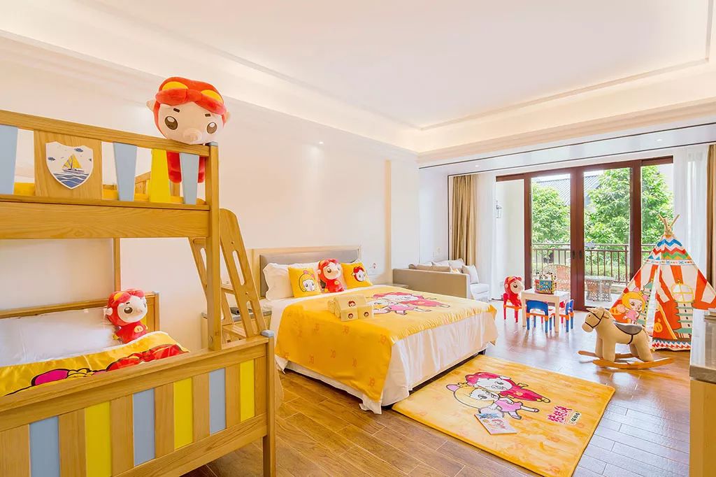 英德宝晶宫详细旅游攻略,宝晶宫旅游攻略大全