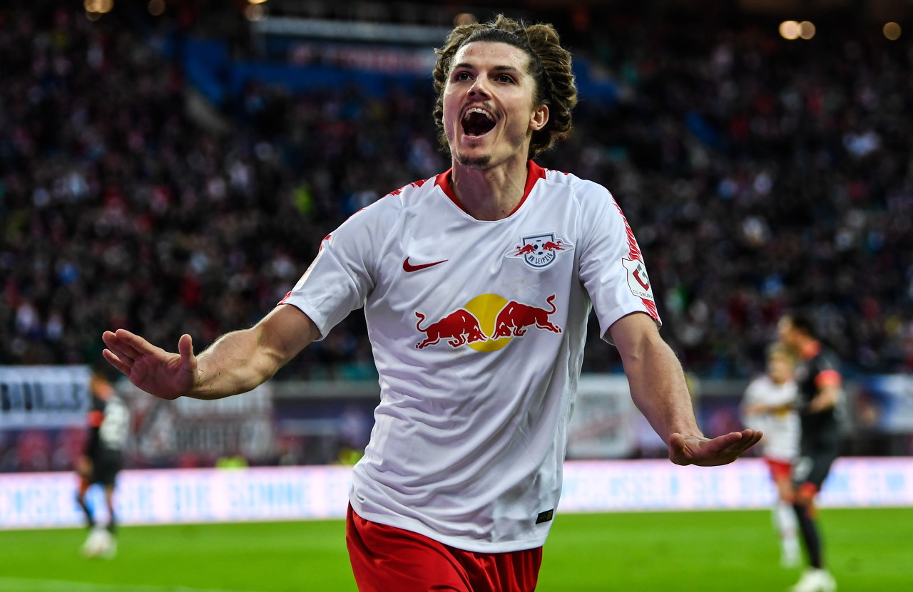 莱比锡红牛弧线远射,莱比锡红牛萨比策