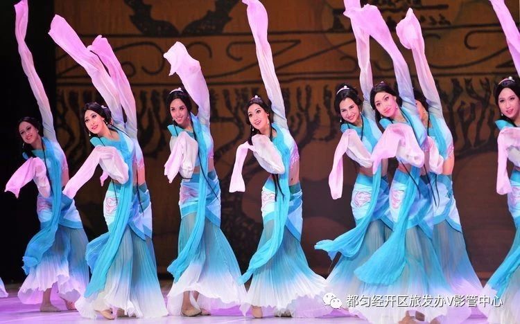 「转起来」都匀秦汉城、茶博园、杉木湖免门票啦