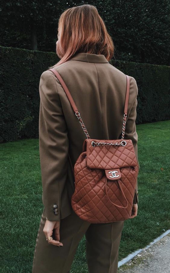 优雅气质百搭双肩包,商务双肩包女款小号优雅