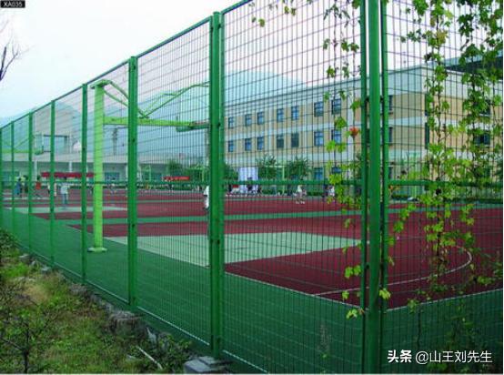 体育场围栏,包塑防腐体育场围栏网
