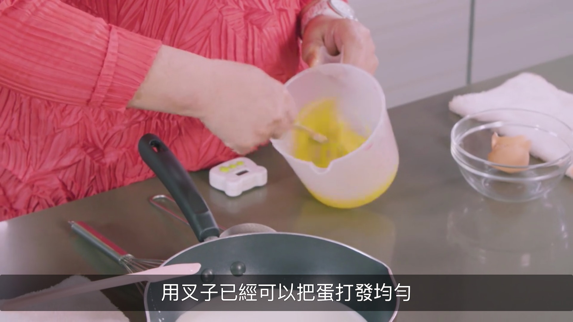 鲜奶炖蛋和双皮奶一样吗,鲜奶加热炖什么