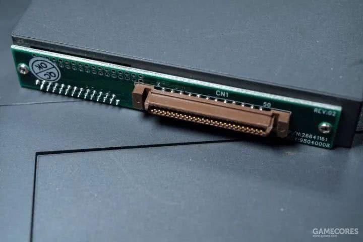 一百多块买个26年前的笔记本，我改了改，还能上网