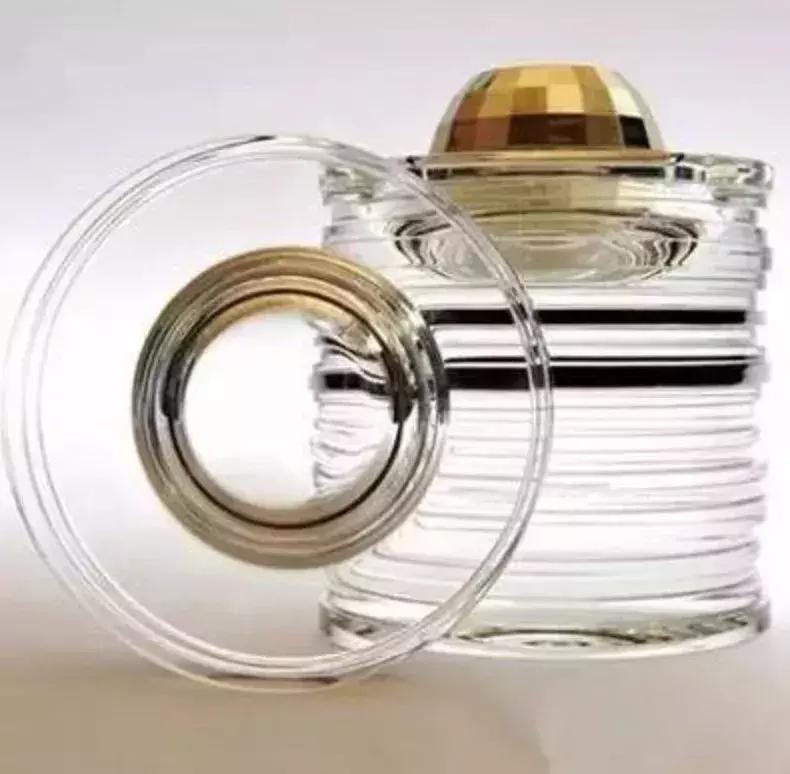 黄圣依二百六十万一瓶面霜,一瓶面霜的价格