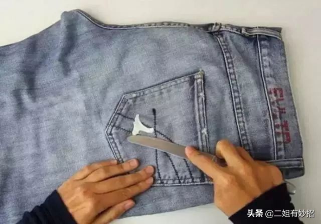 新鞋子前面太窄了挤脚小妙招,新鞋前面挤脚怎么办小窍门