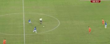 一点儿不好笑，蹴鞠老板停球出界算什么，国脚停球失误才叫业余