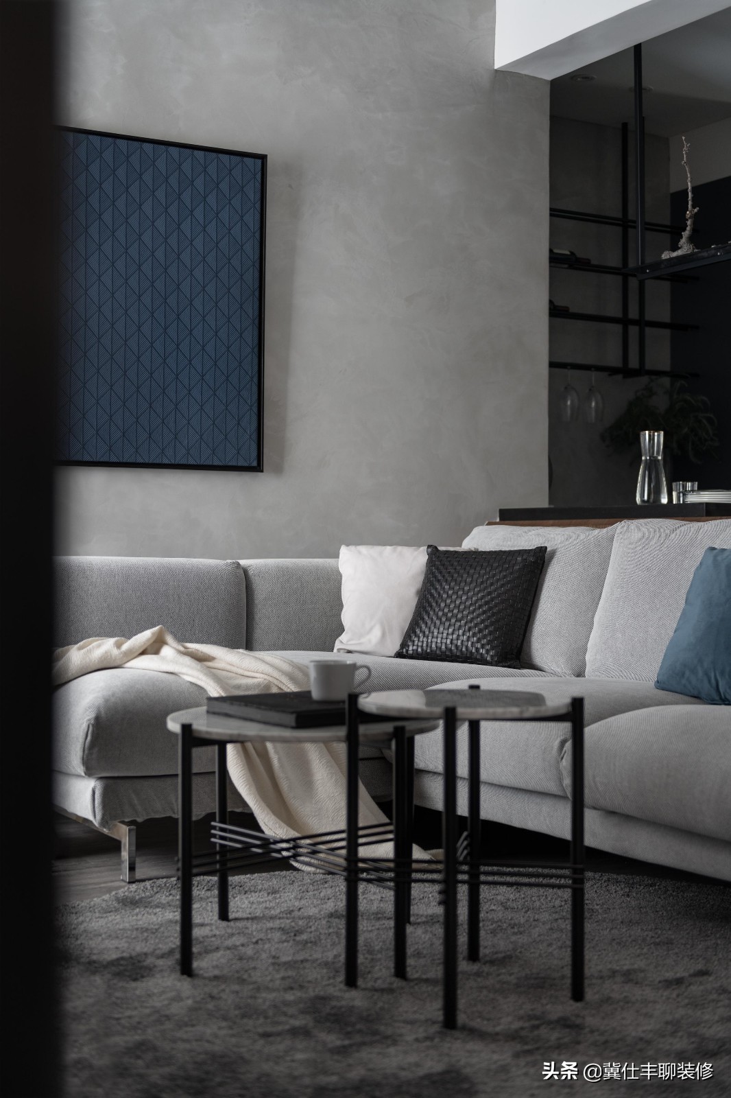 庭院玻璃隔断门效果图,高级感玻璃隔断墙强烈推荐