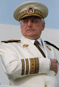 各国元首照片,各国总统霸气穿军装