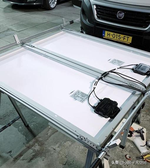 福特新全顺柔性太阳能板,福特新全顺铝合金底板