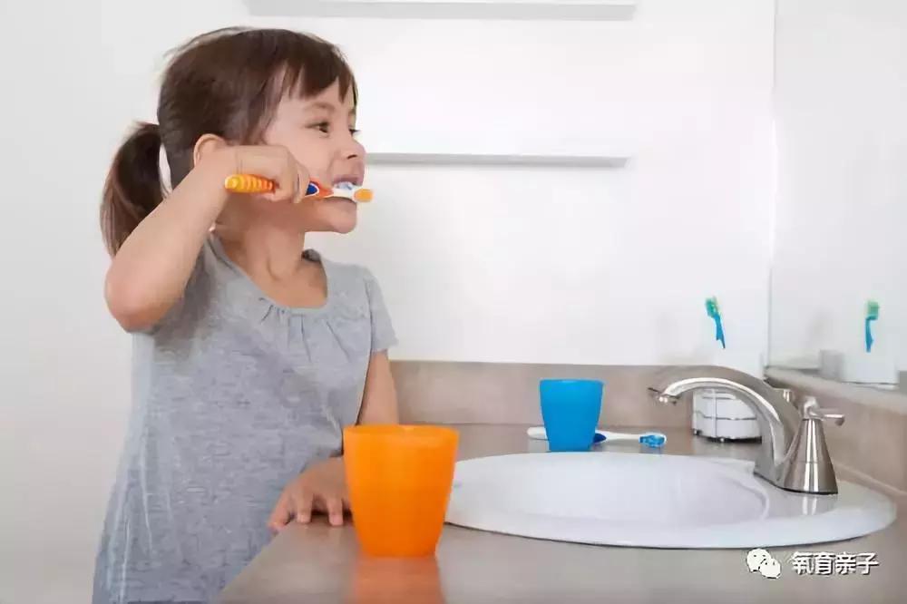 乳牙坏掉把根拔了能长出来新牙吗,乳牙烂了自行脱落