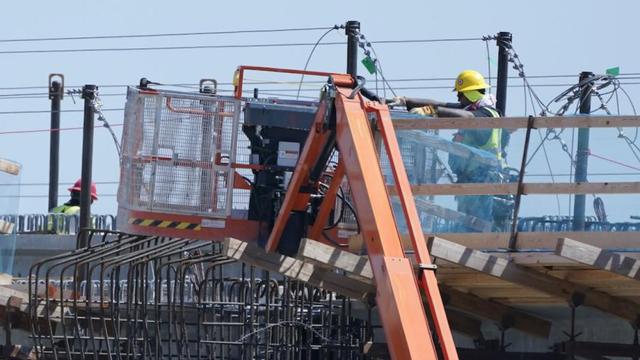 加拿大高温愈演愈烈气温突破50度,加拿大2022年极端天气