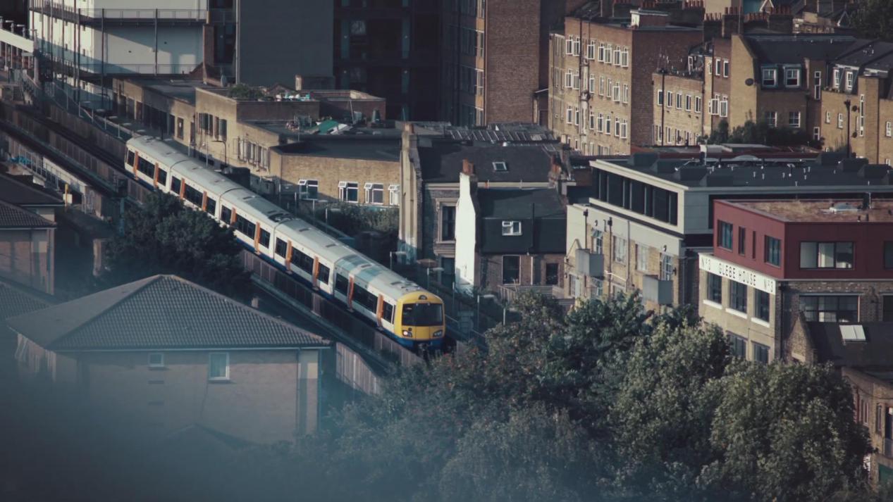 运背暂落魄重振待来时