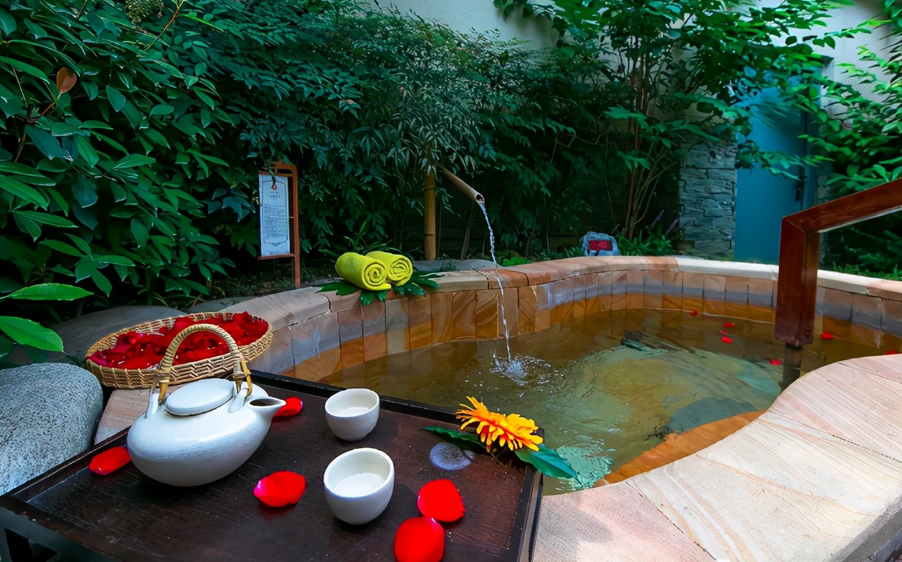 推荐5家性价比高的温泉酒店,值得推荐的纯正温泉