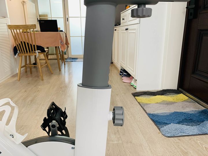 野小兽动感单车哪款比较舒适,一台动感单车