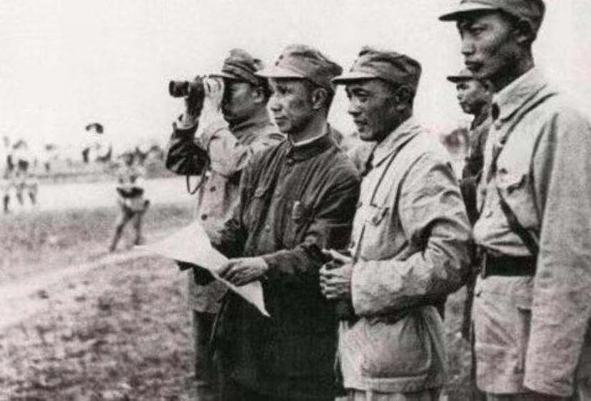 没有陈毅的“坐镇”，粟裕就指挥不动华野的那些老资格吗？