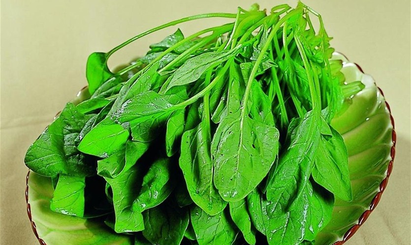 菠菜油泼面的做法,菠菜怎么油泼好吃