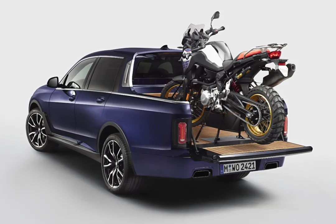 马路是大爷，停车是孙子，在中国开皮卡果真如此酸爽？