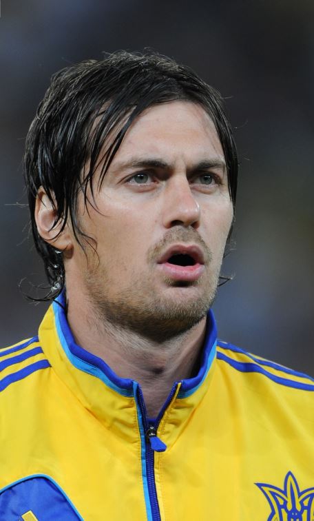 涔愬姩浣撹偛瓒崇悆,涔愬姩浣撹偛瓒崇悆鐞冨憳