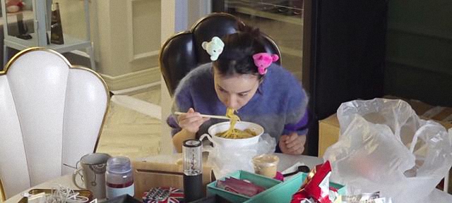 吴昕点外卖麻辣烫,吴昕麻辣烫只吃两口