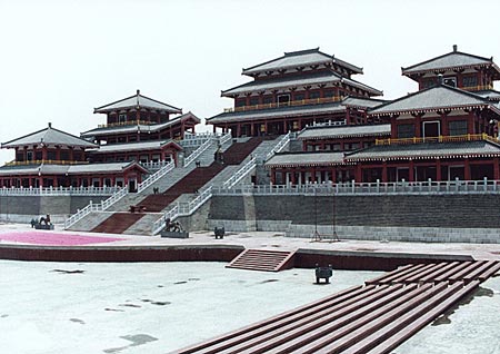 被后世误解的第一人,被称暴君的秦始皇,实则是千古第一英雄