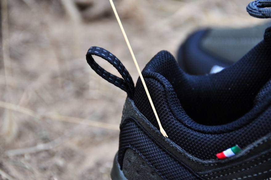 senselead跟绿巨人是一个牌子吗,绿巨人徒步鞋测评