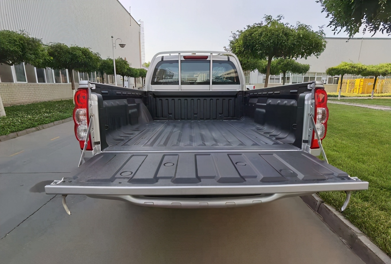 长城风骏2.0t和2.8t有啥区别,长城风骏8万元左右的车