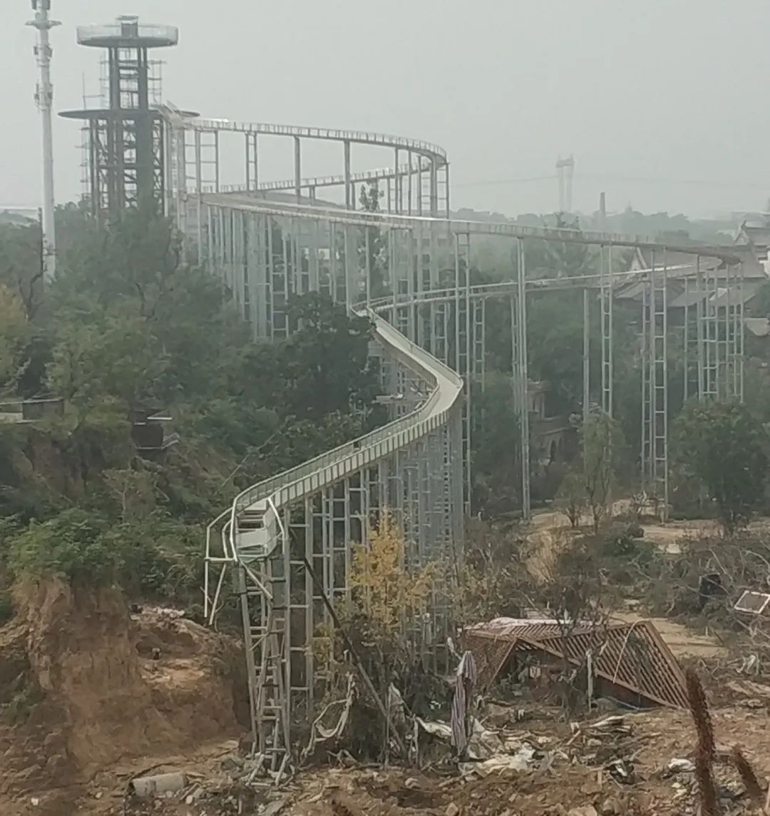 建业足球小镇现在重修状况,建业足球小镇现状