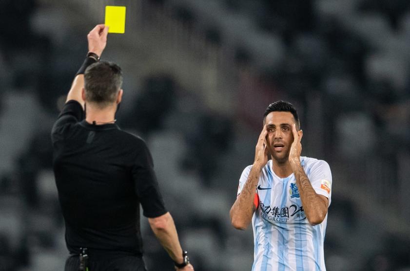 中超新一轮名场面,中超奇葩一幕完整版视频