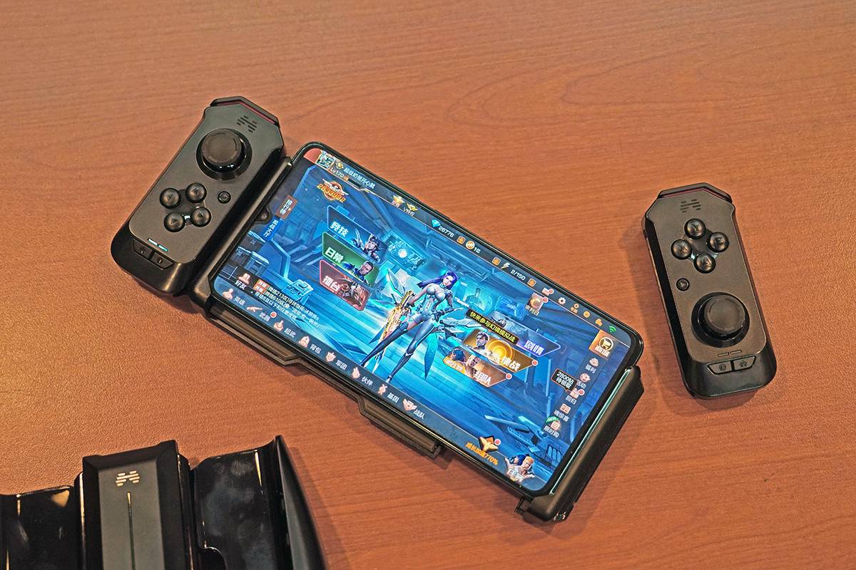 荣耀北通h2游戏手柄,荣耀亲选北通游戏手柄测评