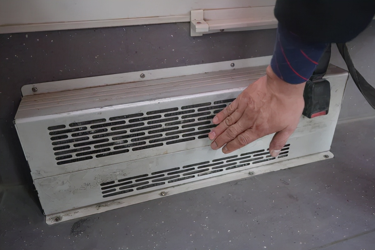 武汉温暖公交车,寒潮天气公交温暖乘客出行