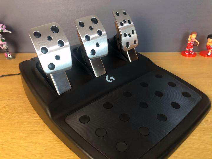 罗技g923力反馈怎么调,罗技g923方向盘指示灯不亮