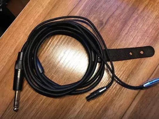 焕开箱丨战斗民族的平板耳机-thror开箱