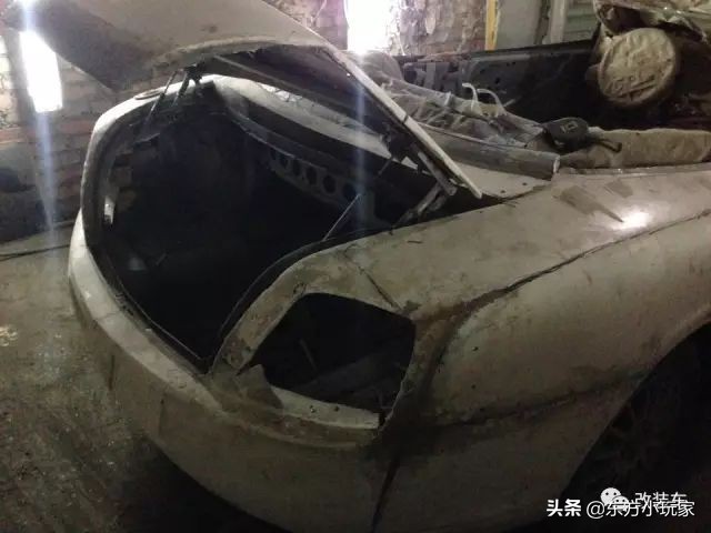 3万块的二手车爆改成300万宾利，这是真正的撩妹神器