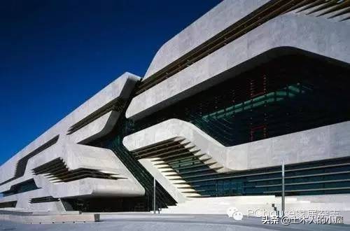 扎哈设计的中国著名建筑,扎哈建筑作品凌空