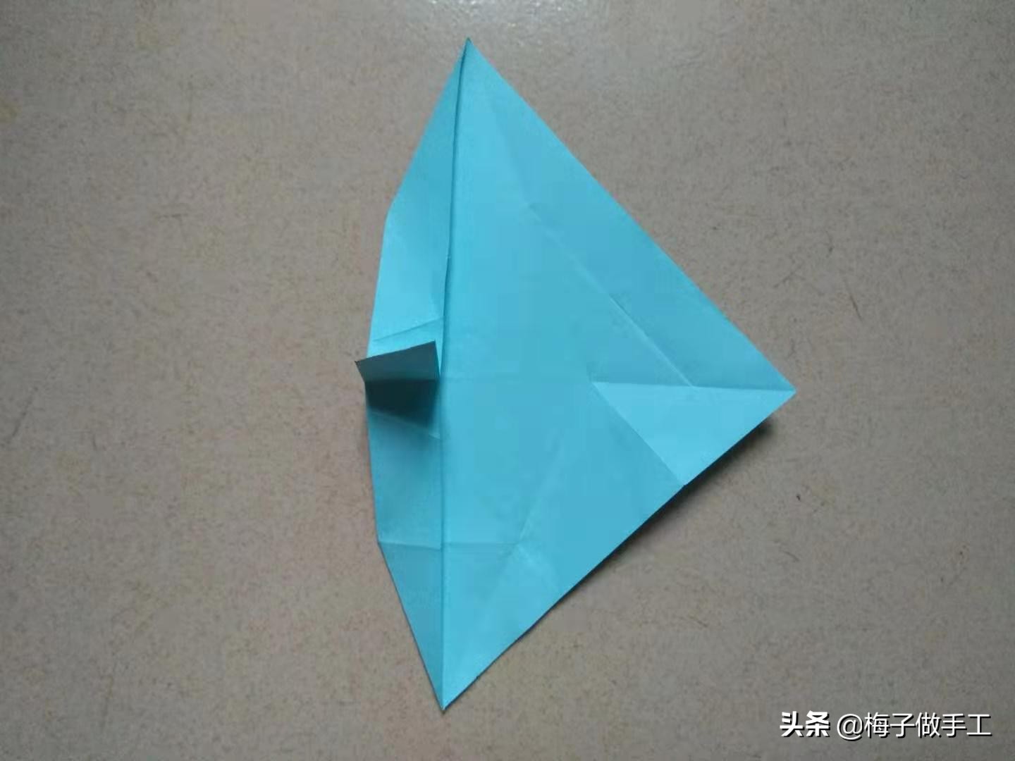 儿童手工折纸制作宝剑,又简单又好玩的手工折纸武器