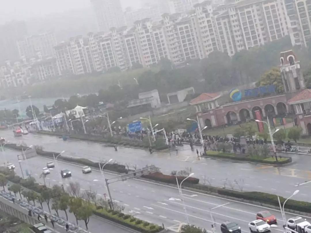 南京迈皋桥交通,南京迈皋桥和燕子矶