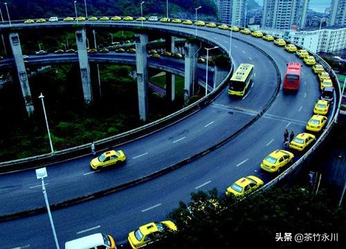 为什么在重庆走错路就是一日游,重庆旅游交通方便吗