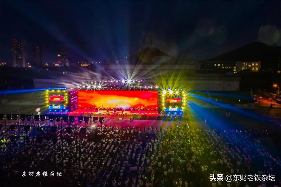 梦幻光雾山夜景演出,梦幻光影星空馆