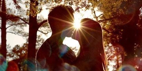 你后悔嫁给你老公吗全文,你后悔嫁给你现在的老公吗配音