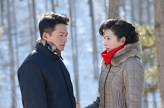 凤凰男和孔雀女谁难白头,凤凰男和孔雀女在一起的下场如何