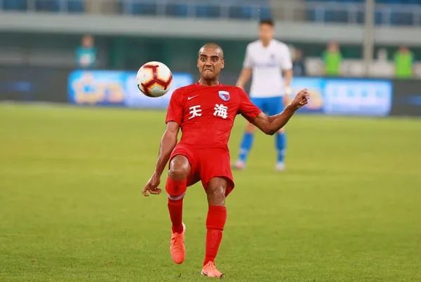 阿兰归化球员有望携手出战40强赛,归化球员阿兰有望重返中国足坛