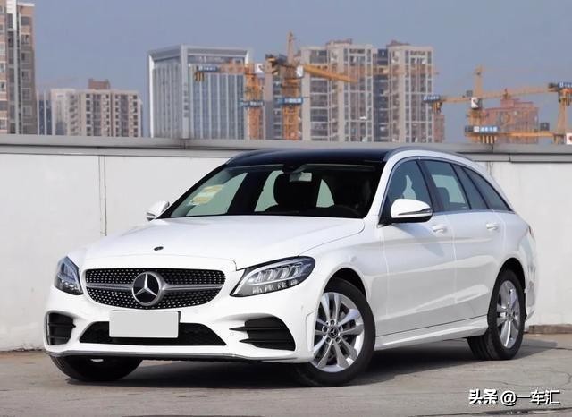 奔驰旅行车c200老款,奥迪a4和奔驰c200哪个性价比高