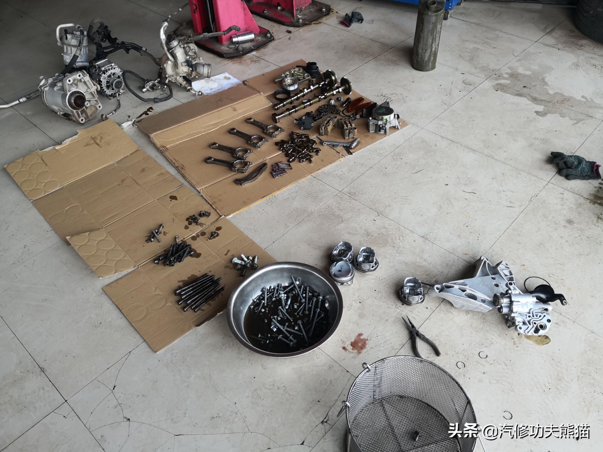 新款大众途观漏油,大众途观烧机油免拆多少钱