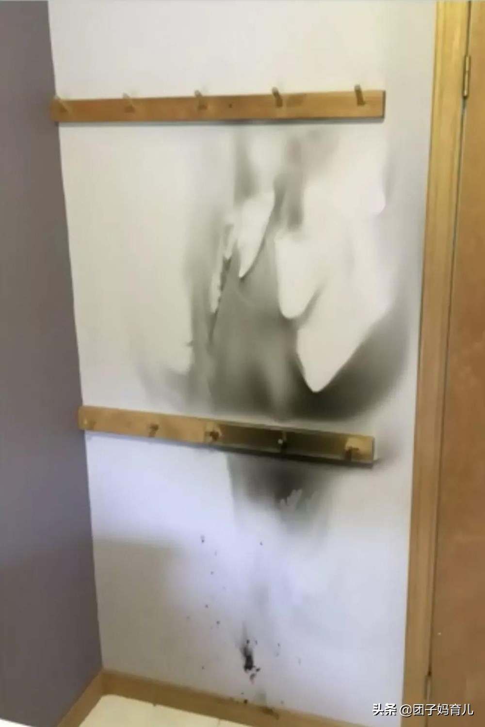 儿童发光鞋会自燃吗,这种鞋突然火了医生紧急提醒