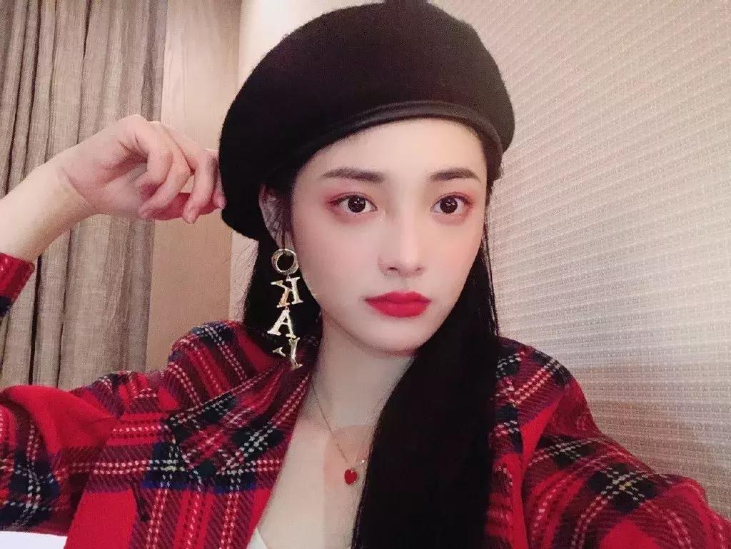 hm联名款多少件,hm藏蓝色大衣