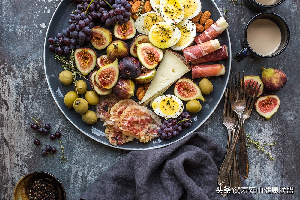 少年白头该怎么治,少年白发转黑的最佳方法测评