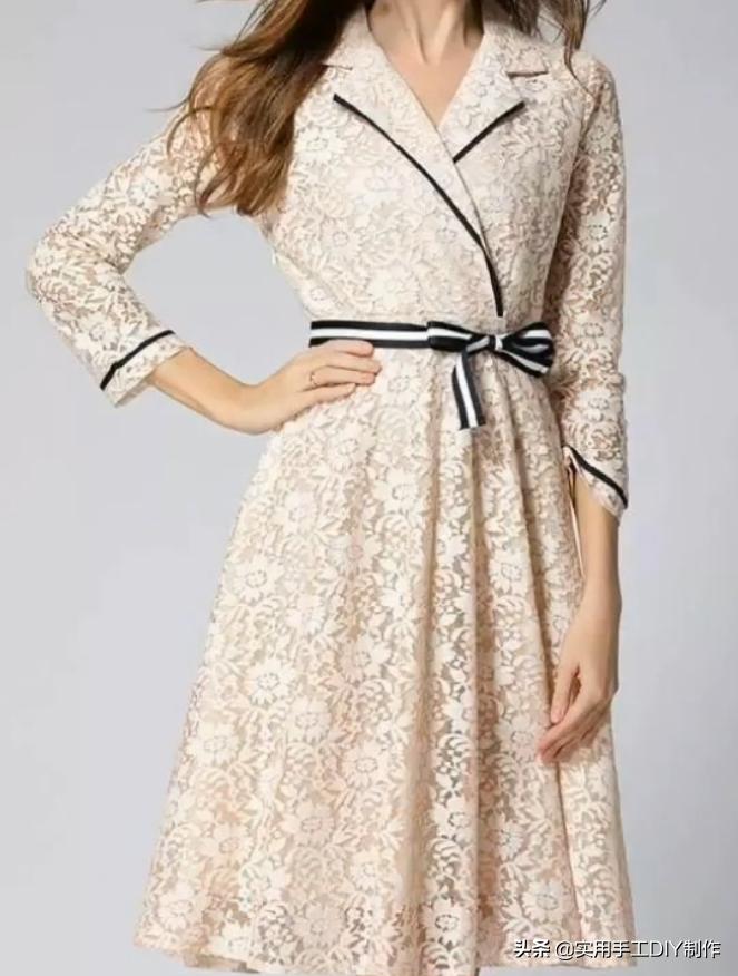 蕾丝绣花连衣裙精致美丽又优雅,设计小众蕾丝连衣裙
